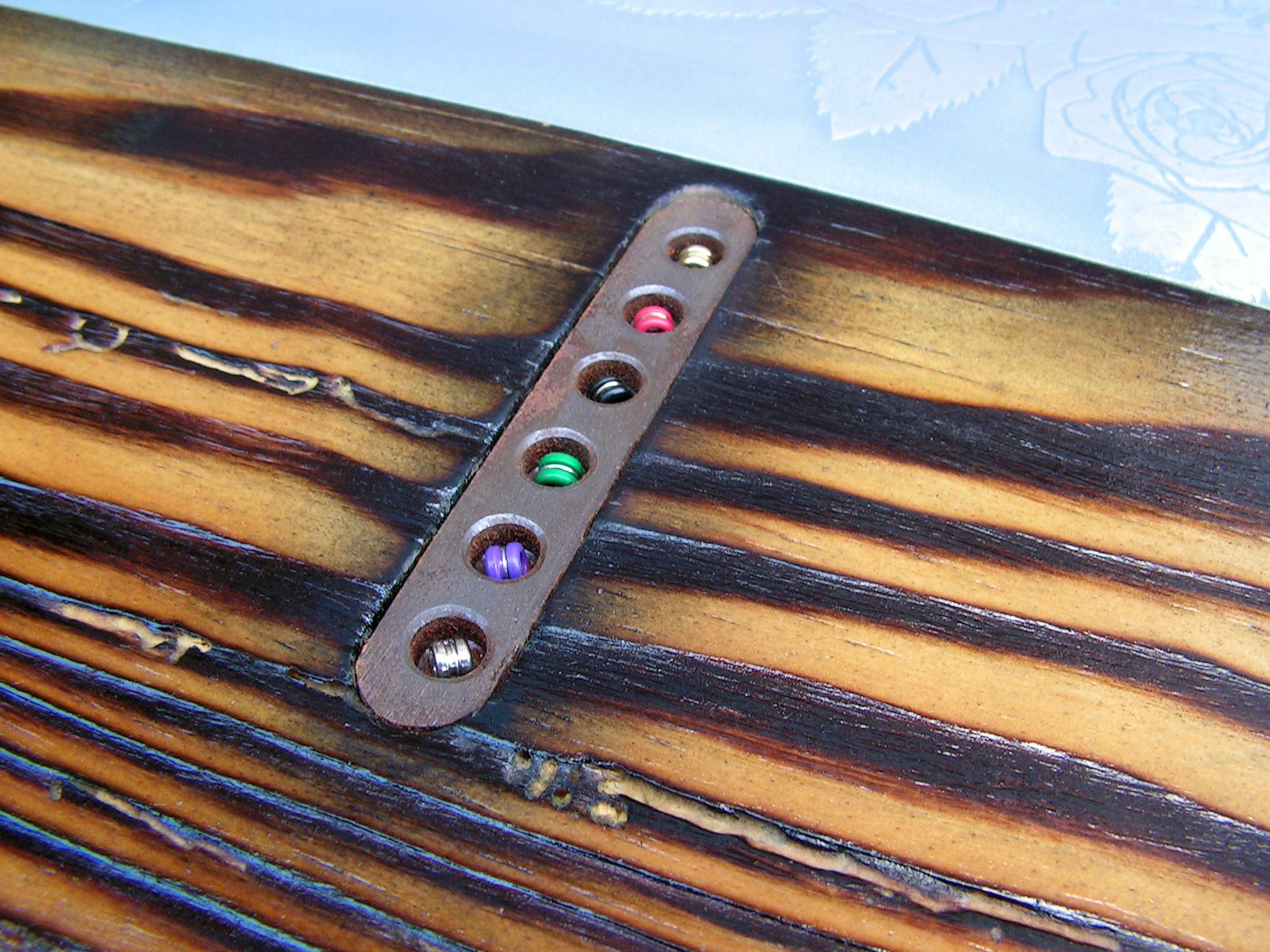 Passacorde di una Telecaster thinline dal body in pino roasted e manico in frassino