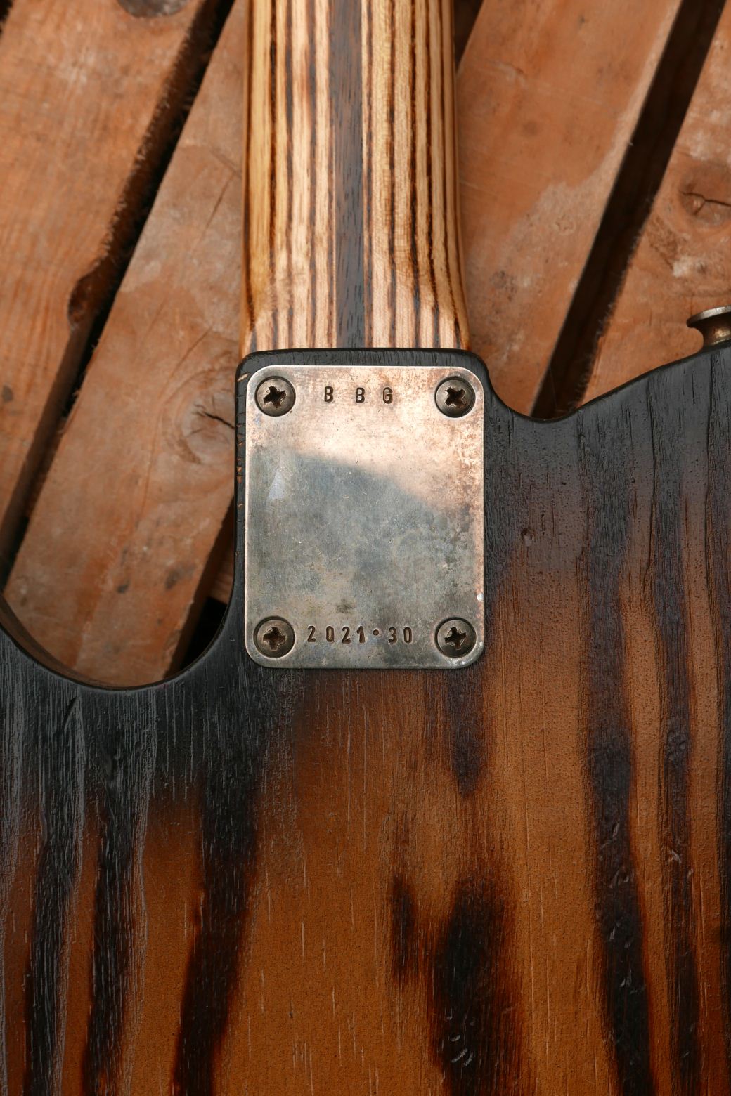 chitarra telecaster placca acciaio seriale