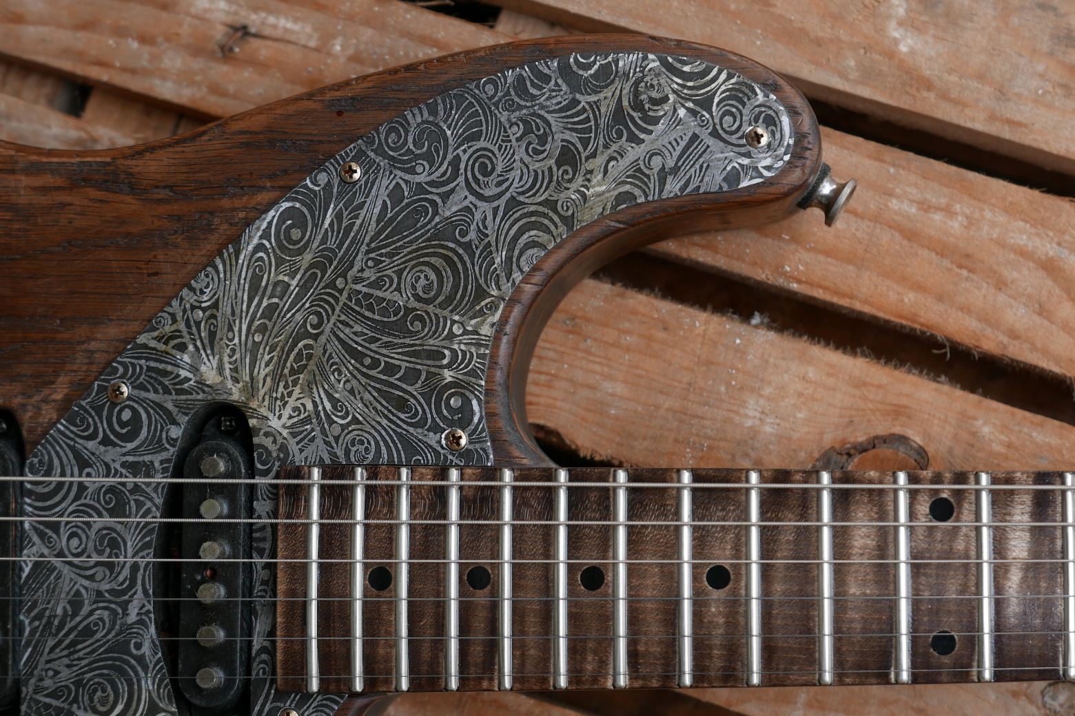 battipenna chitarra in alluminio