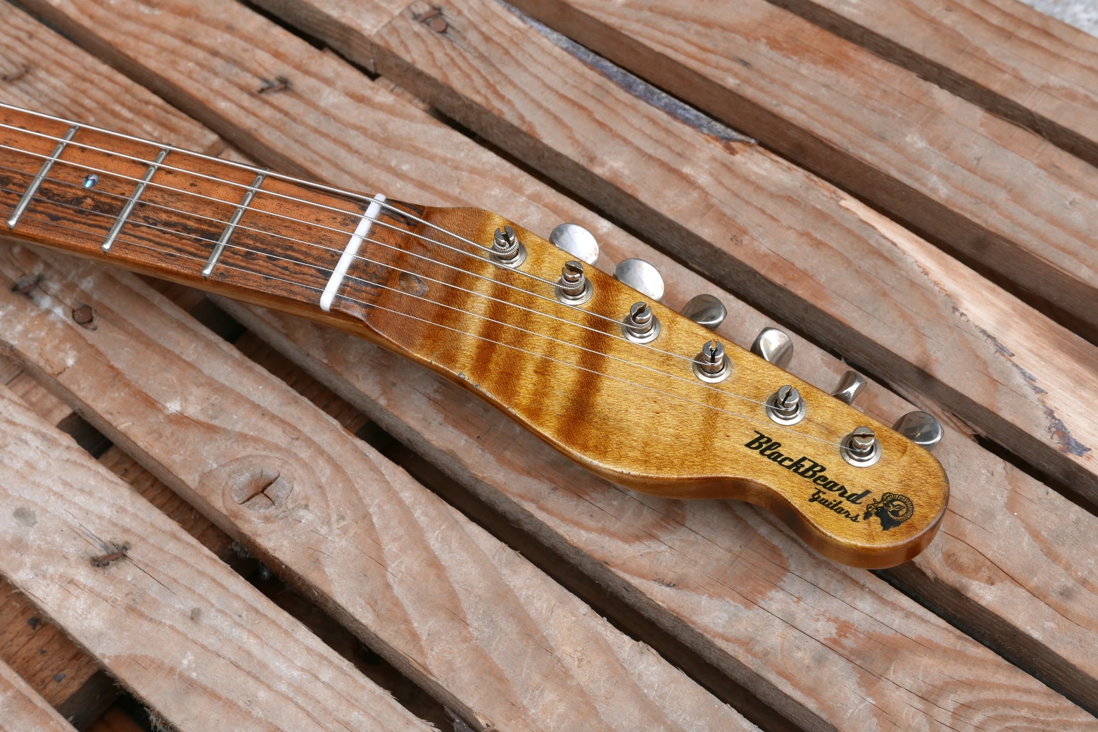 telecaster chitarra paletta acero