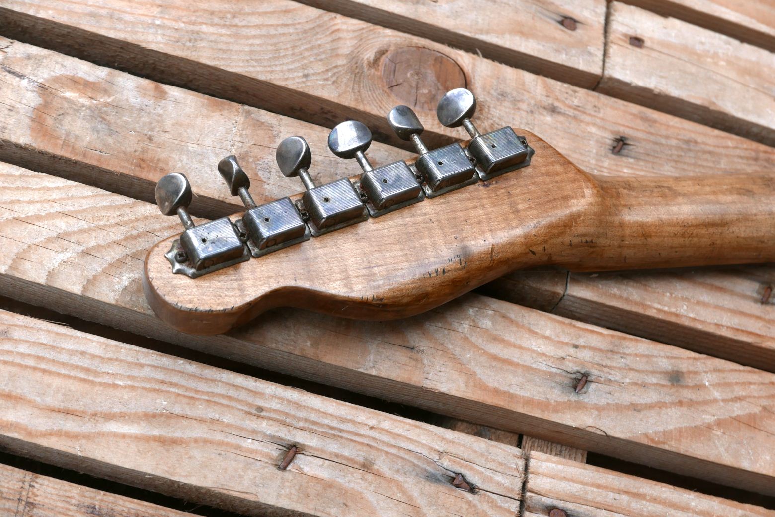 telecaster guitar headstock