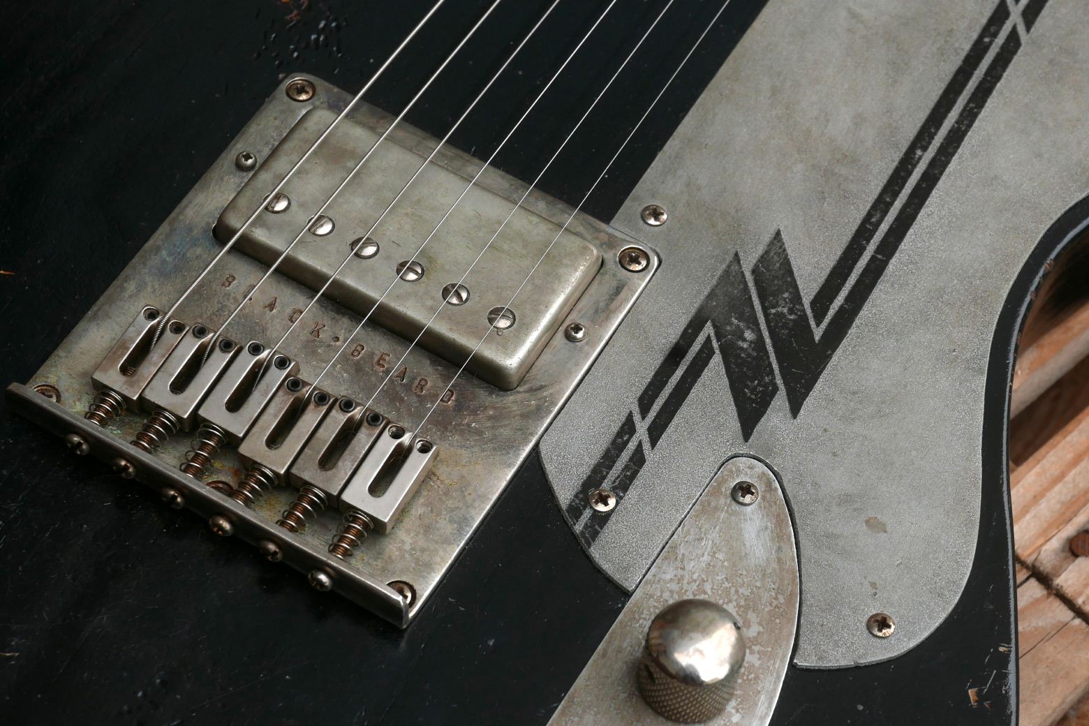 chitarra telecaster dettagli metallo