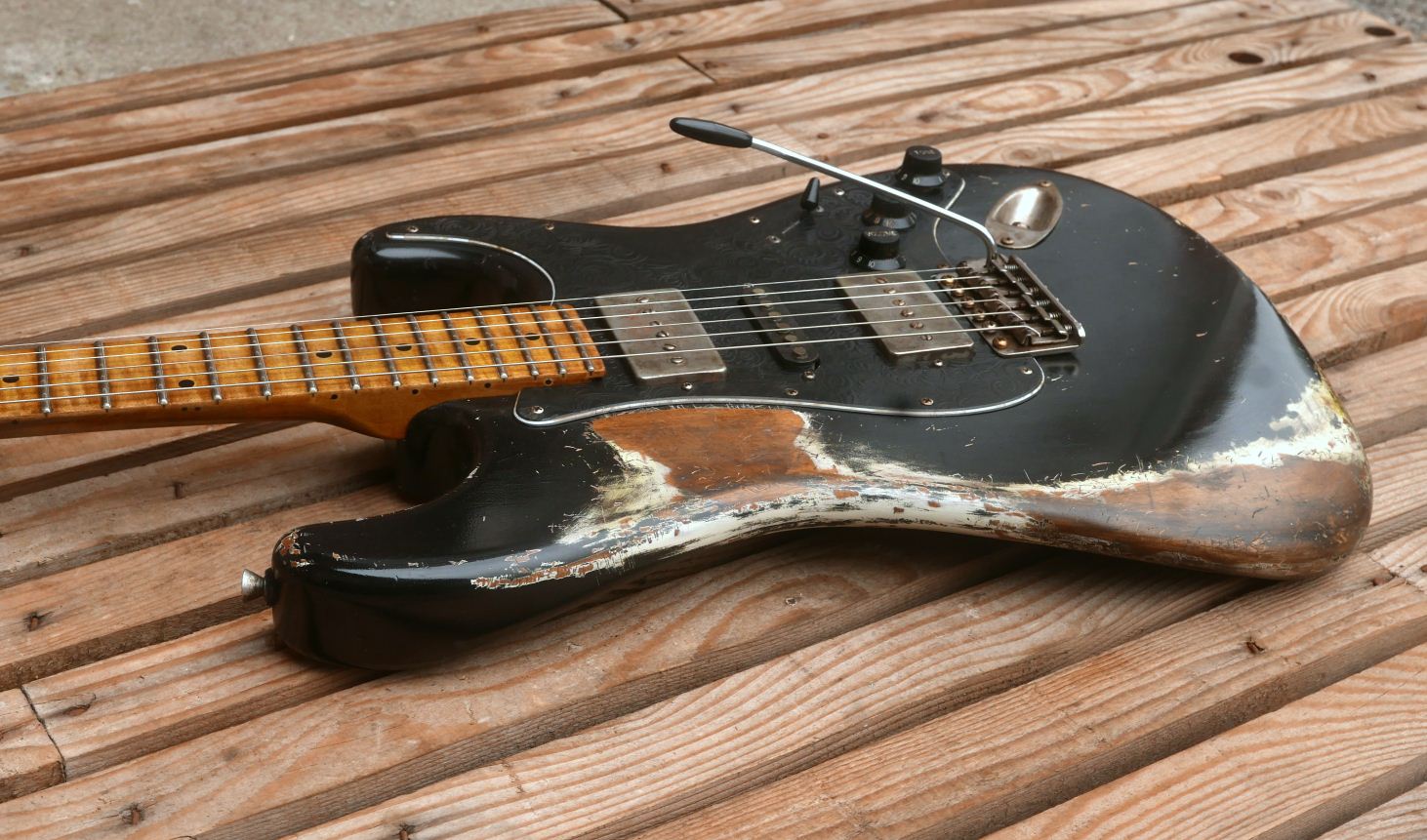 stratocaster guitar relic body